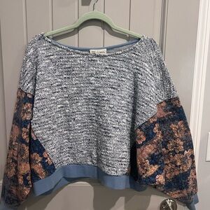 Anthropologie boucle knit batwing long sleeve blue floral  print sweater S